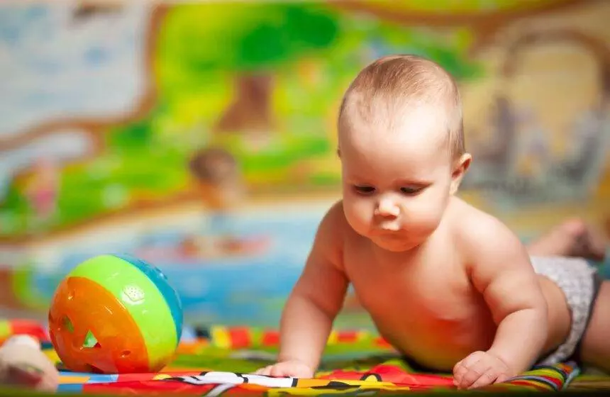 Dezvoltare abilitati cognitive la bebelusi